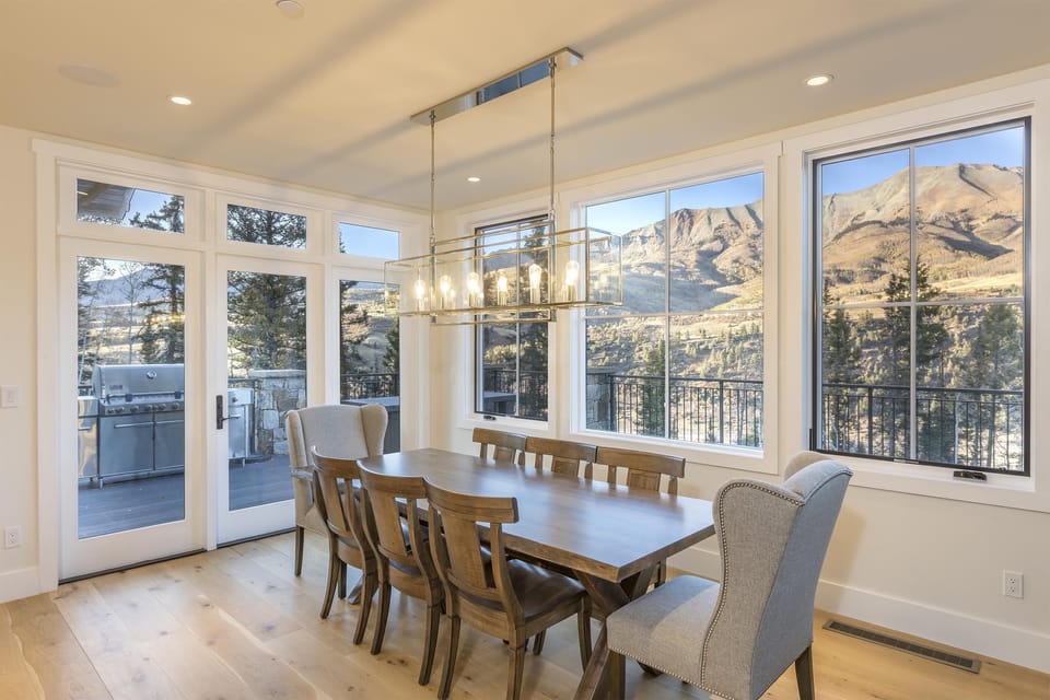 4-Telluride-Overlook-Haus-Dining-Room