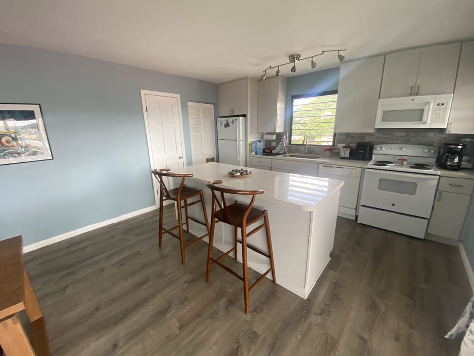 Fully stocked kitchen just waiting for you to whip up something delicious!