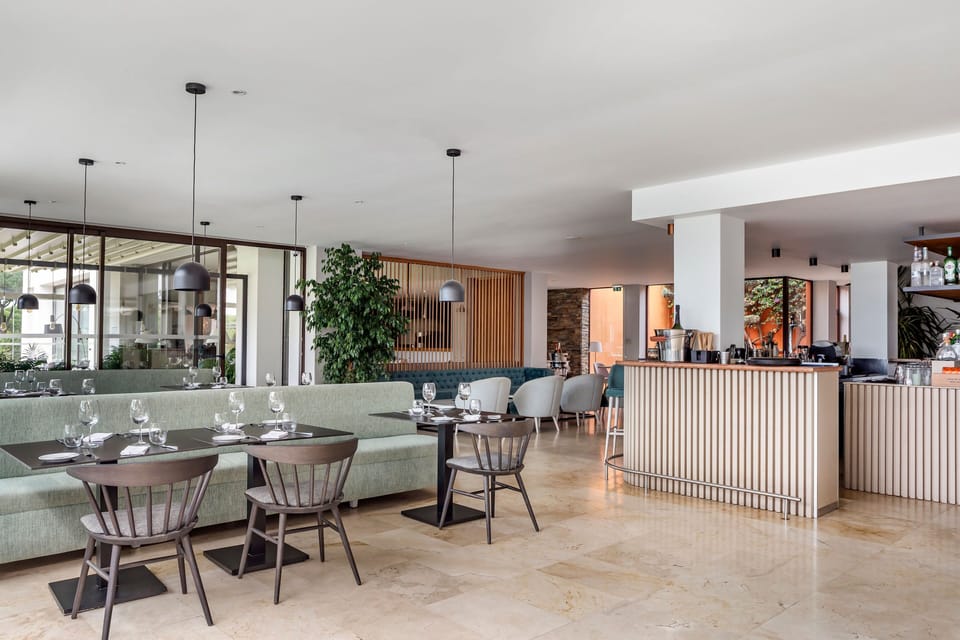  Casual seating area for relaxing with a coffee or gathering with fellow guests.