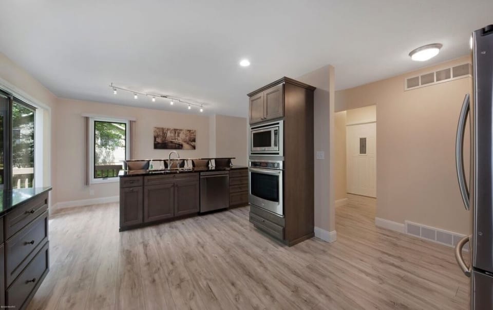 Main floor kitchen