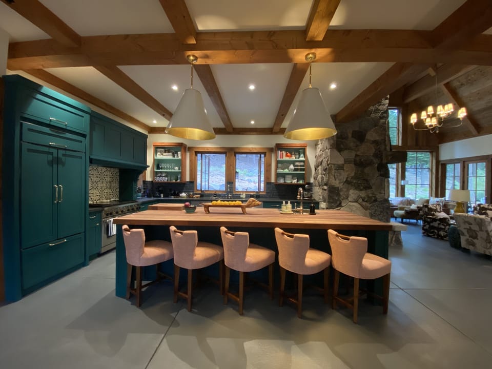Kitchen Island with ample seating