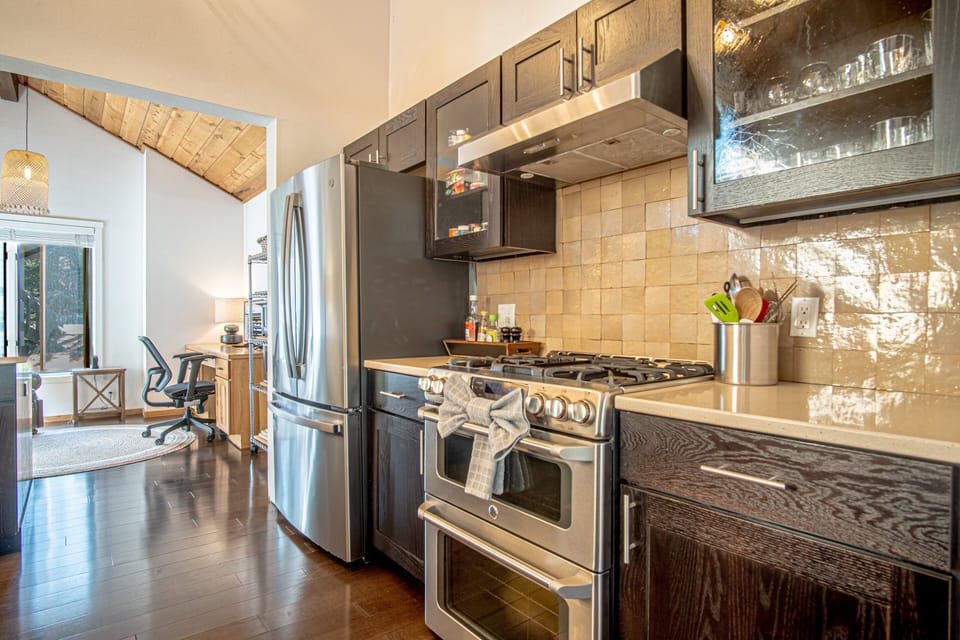 Gas Range and Oven