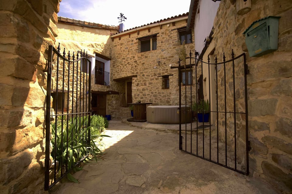 L'Escala - Triple Apartment Apartment in Valencian Community