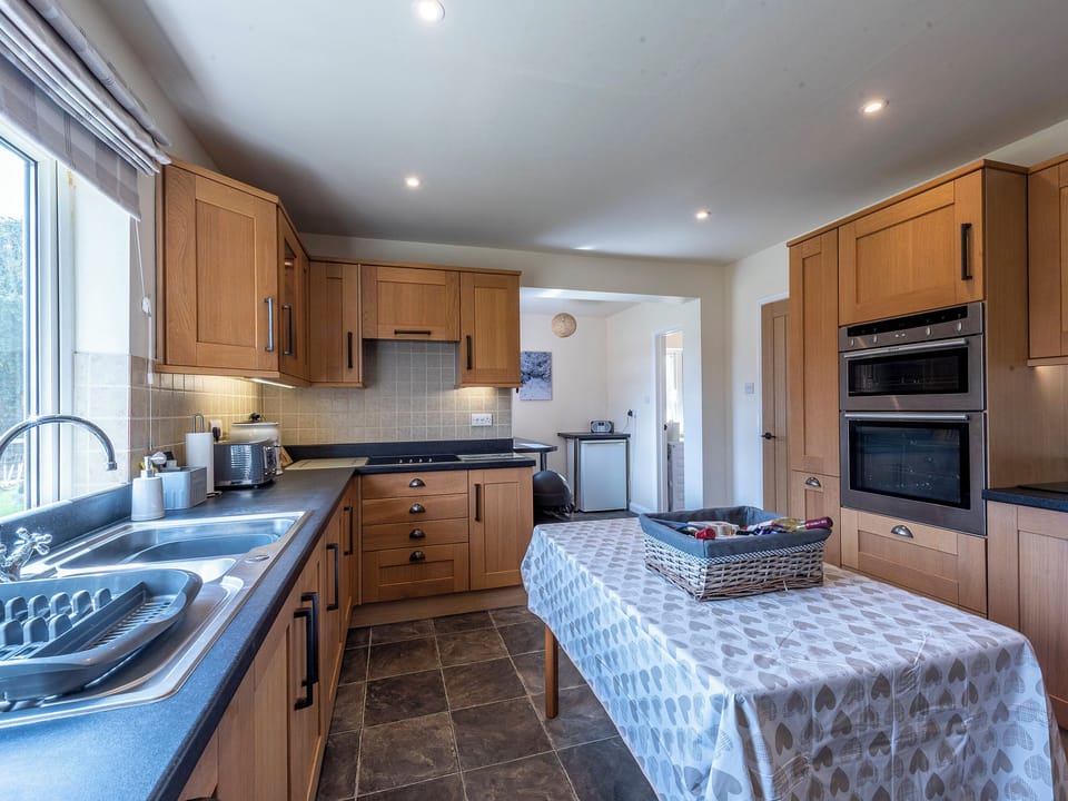 Kitchen | Old Alton Hall Farmhouse, Holbrook, near Ipswich