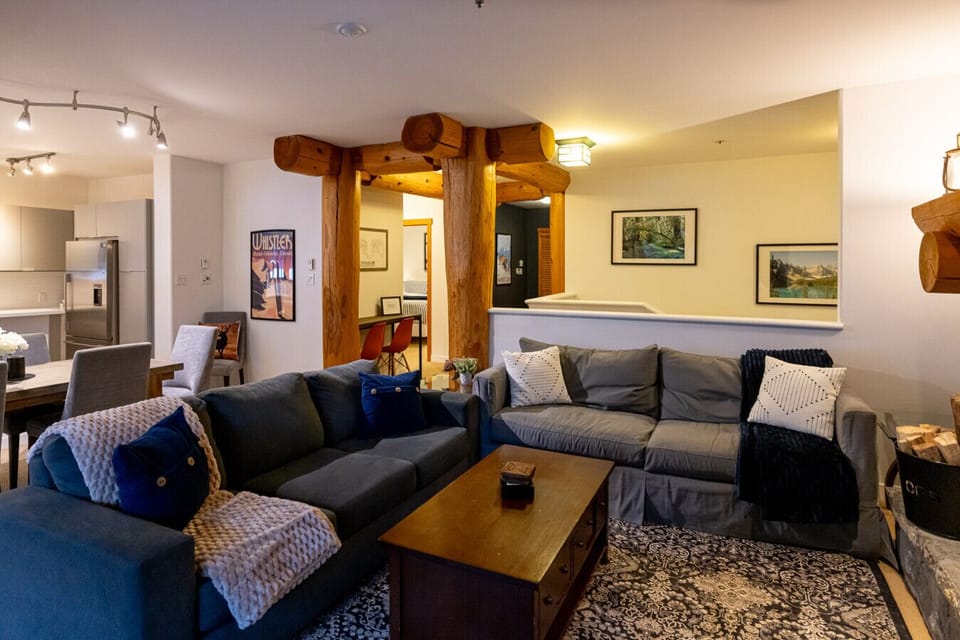 Perfect for a group of 6! Comfortable beds and a kitchen stocked with everything you need for a great stay.