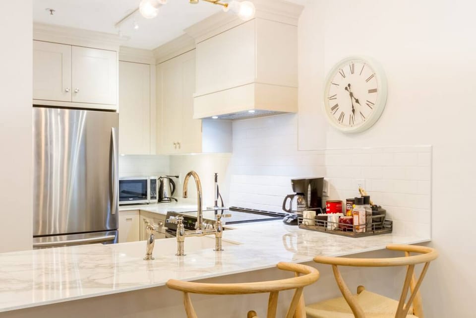 `the place is very clean and had everything we needed`-Yufei