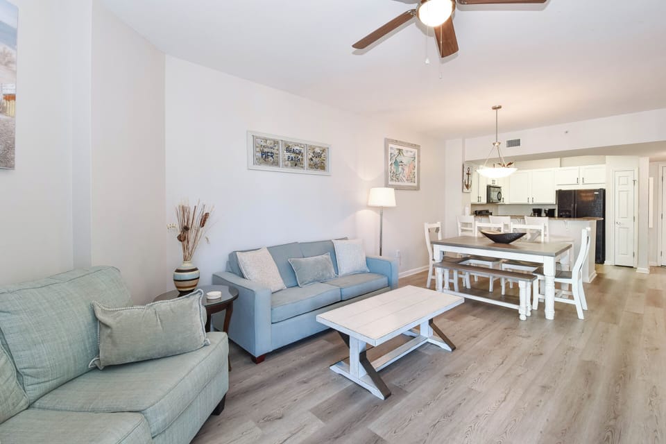 The Palms of Destin 1209 - Open Living Area
