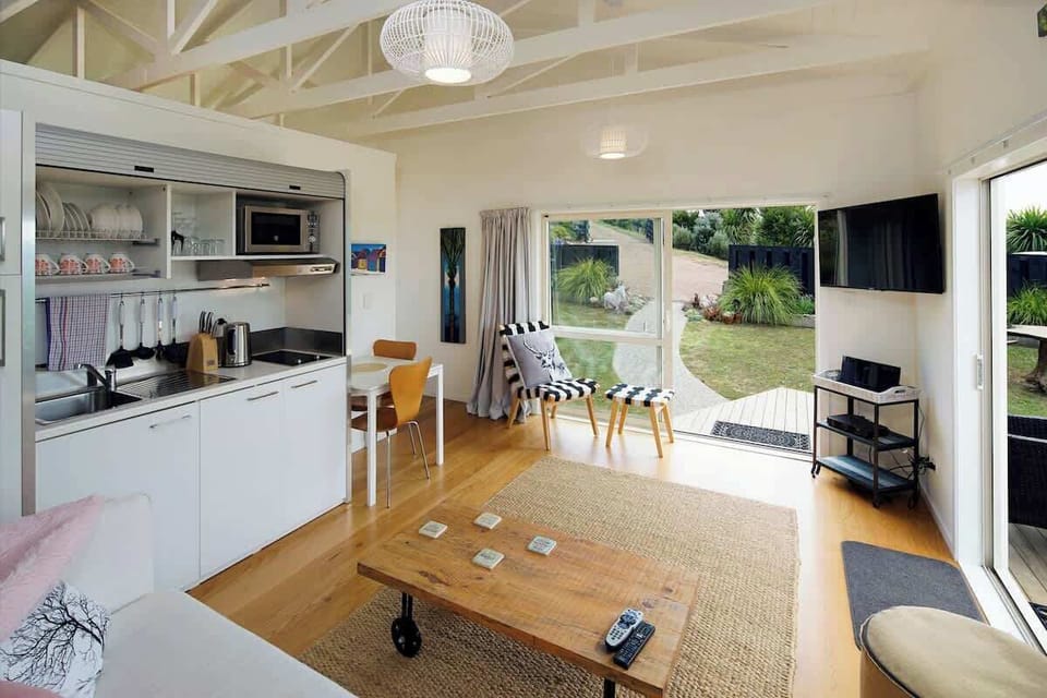Fairview Apartment Kitchenette and Lounge