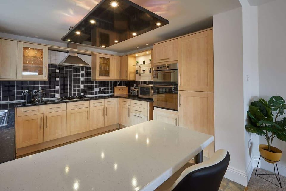 Harbour View House, Whitby - Host & Stay