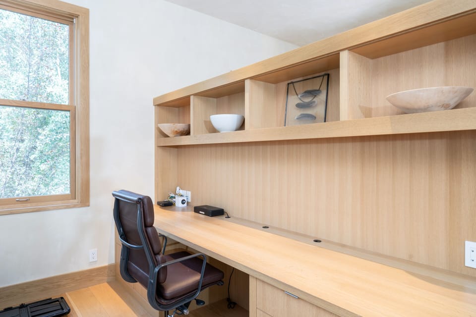 4-Telluride-480-Depot-Living-Office