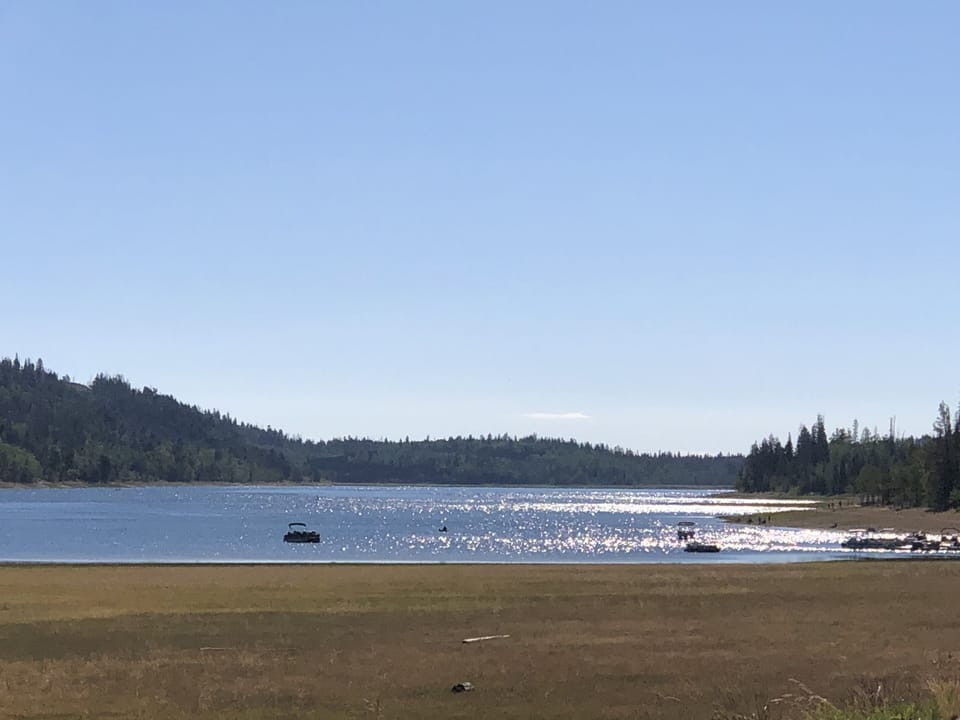 Nearby Navajo Lake (6.5 Miles)