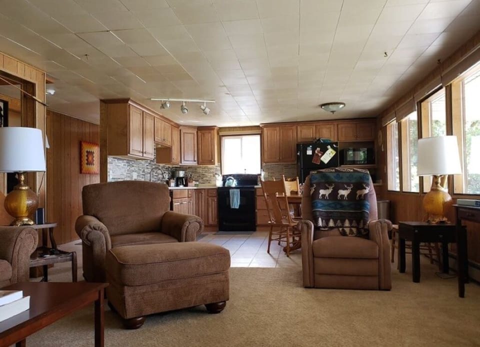 The view of the kitchen from the living room.