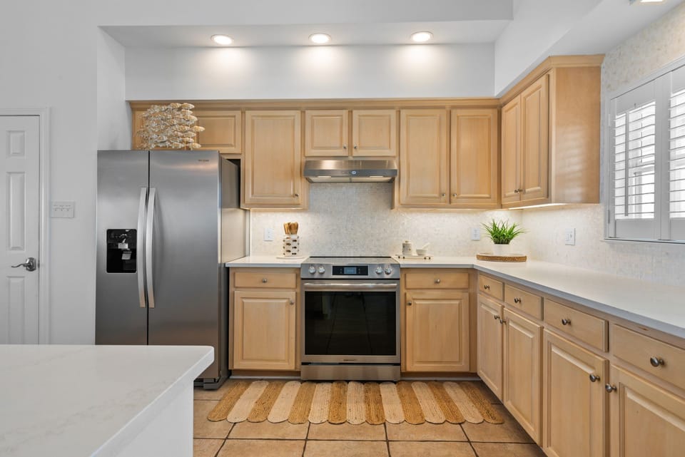 Dauphin Charm Kitchen Appliances