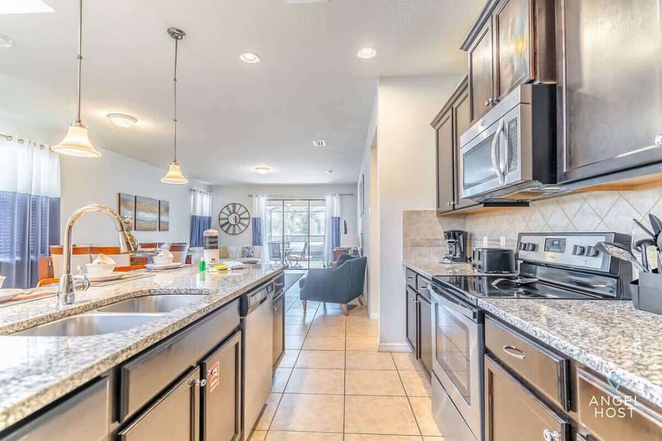 A luminous kitchen space, perfect for cooking and gathering.