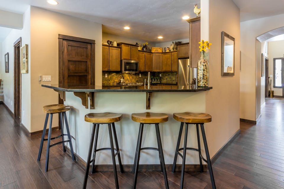 Kitchen - Main Level