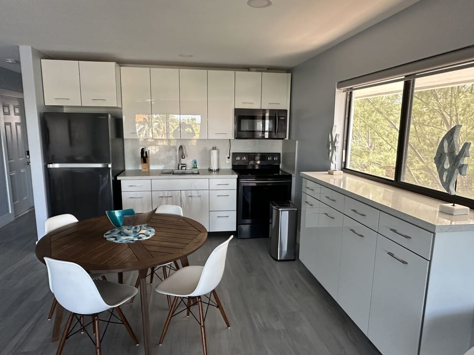 Kitchen Dinning