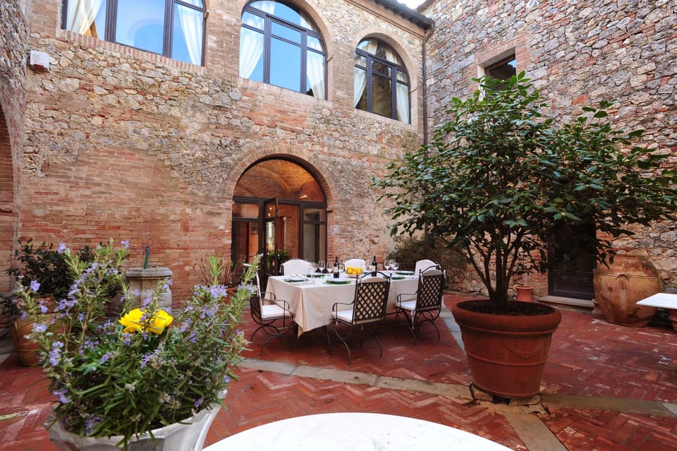 Outdoor dining area in central courtyard