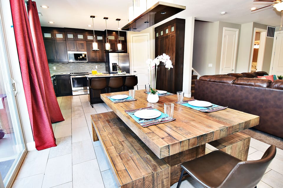 Ent 425 8 Seating Dining Area and a view of the Fully Equipped and Clean Kitchen