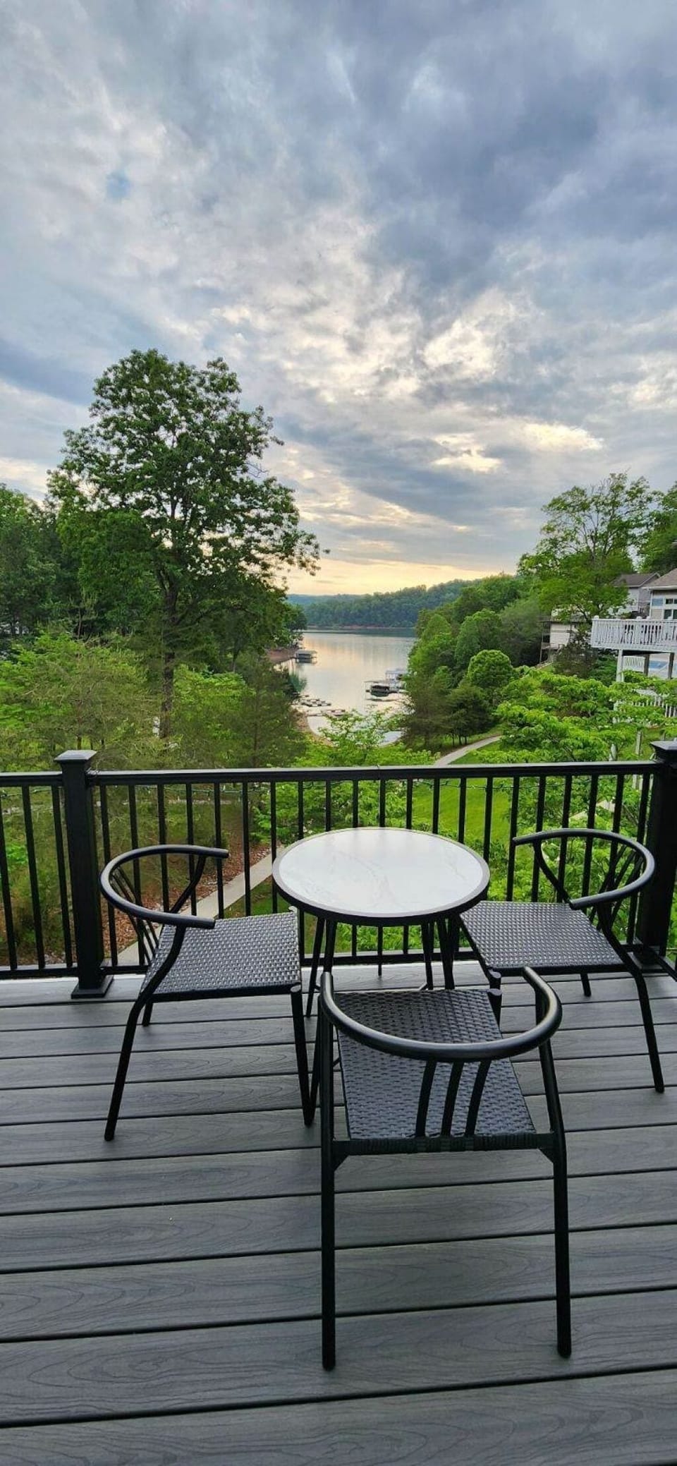 Upper level deck