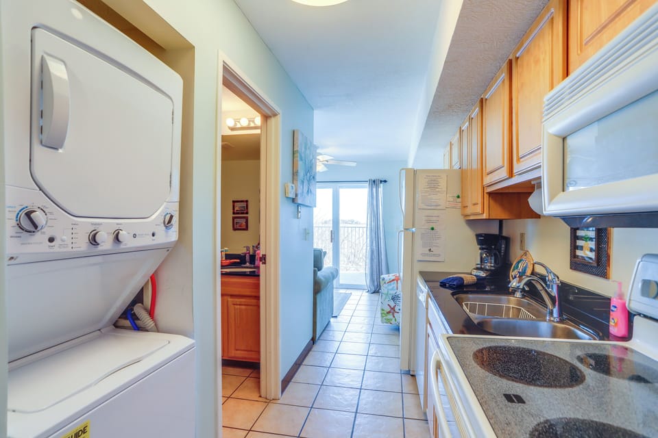 Laundry Area | Washer/Dryer
