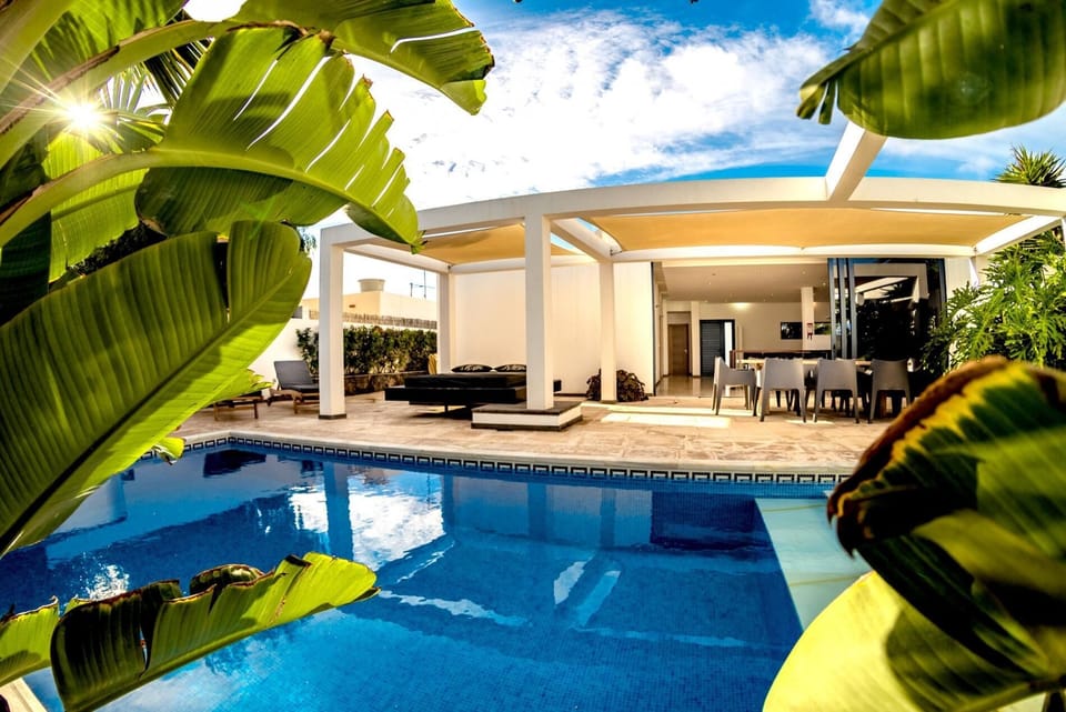 Casa Maeva with heated pool in El Roque (2934)