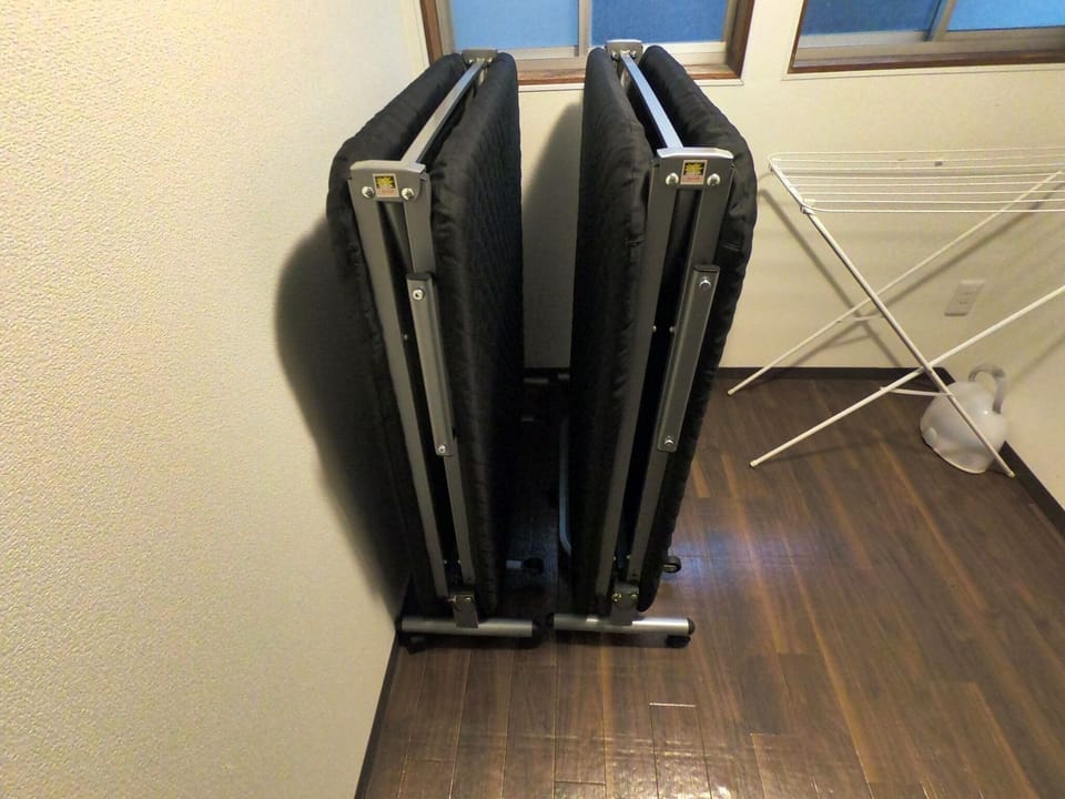 2 extra beds