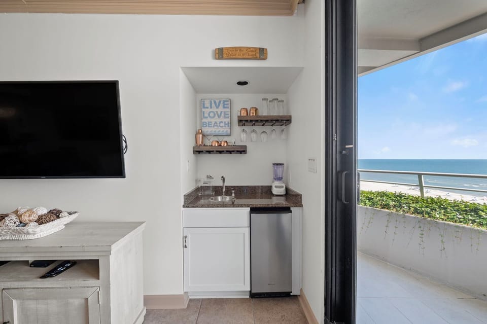 Wet Bar