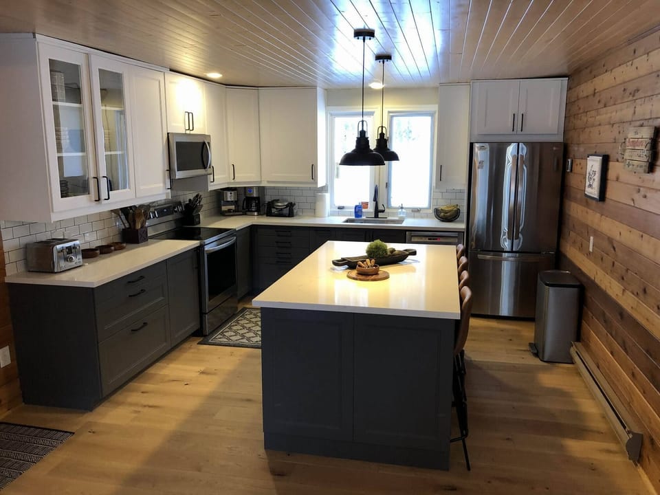 Spacious kitchen with comfortable seating area