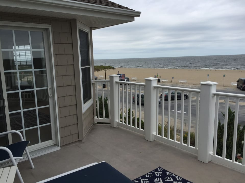 3rd Floor Deck