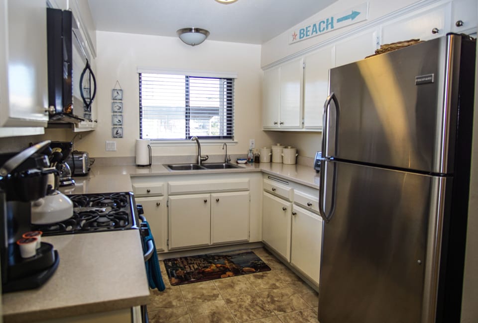 Kitchen - 133 Pismo Shores Oceanfront Vacation Rental Pismo Beac
