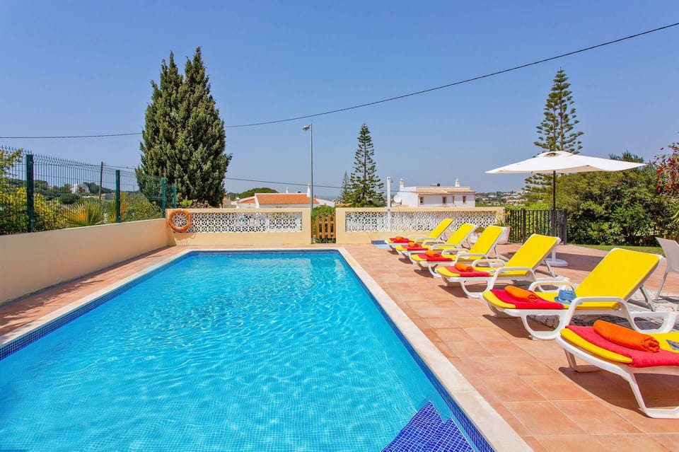 Pool area & Sun loungers