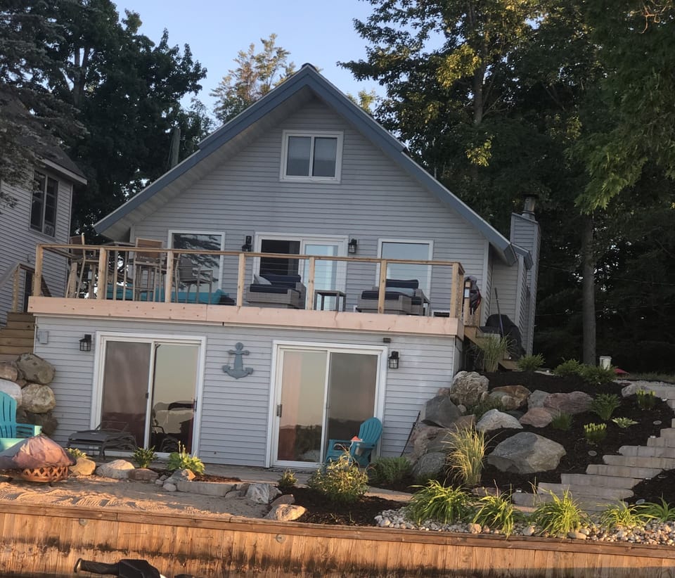 Lakefront Side