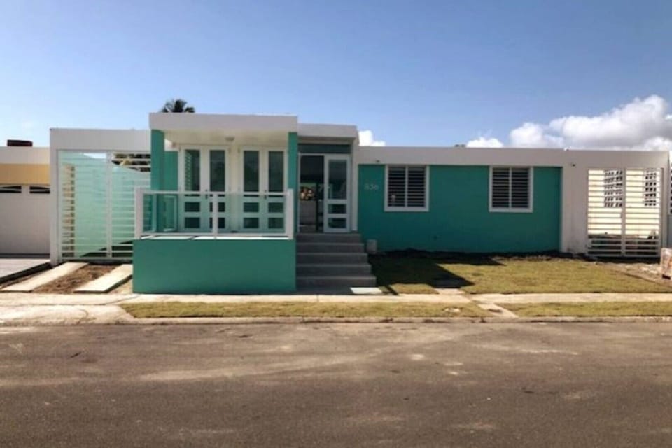 Tropical vacation home awaits you.