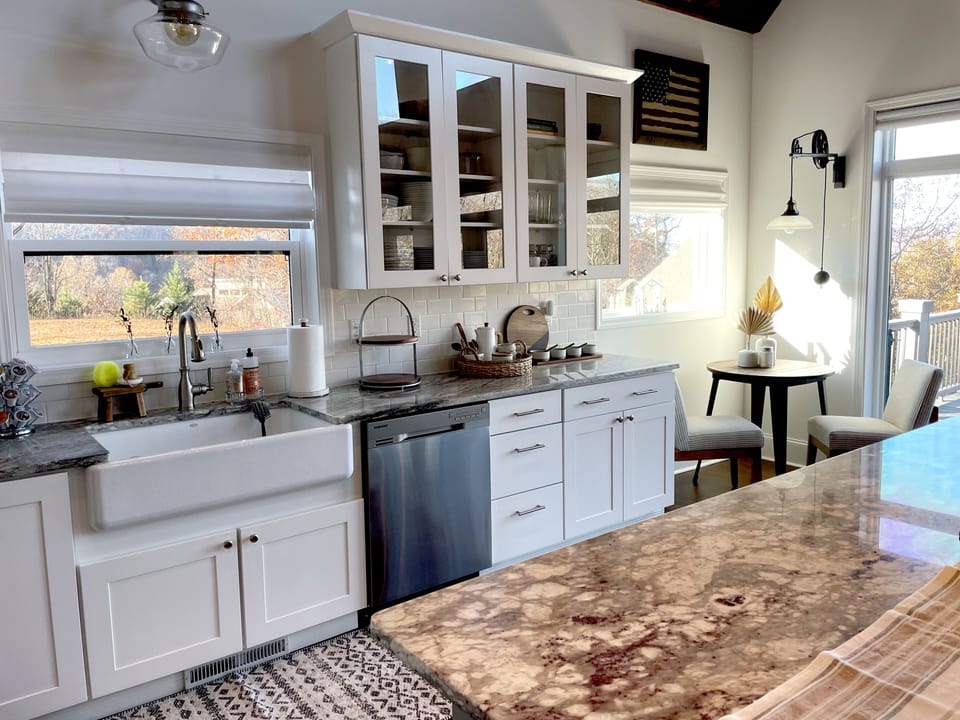 Fully stocked kitchen.