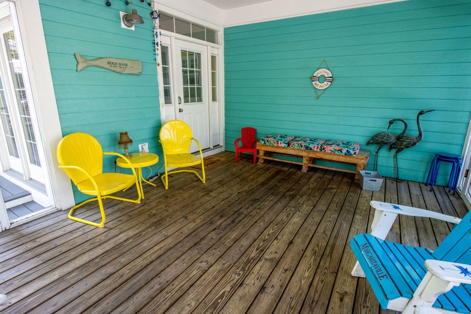 Screened in Porch