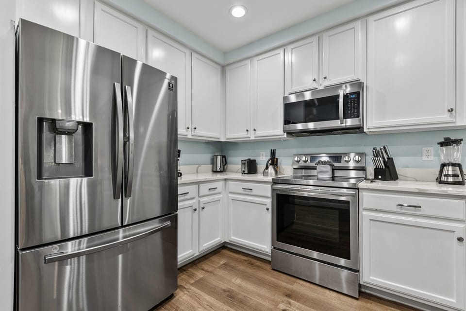 14-web-or-mls-LetsGoClick-022