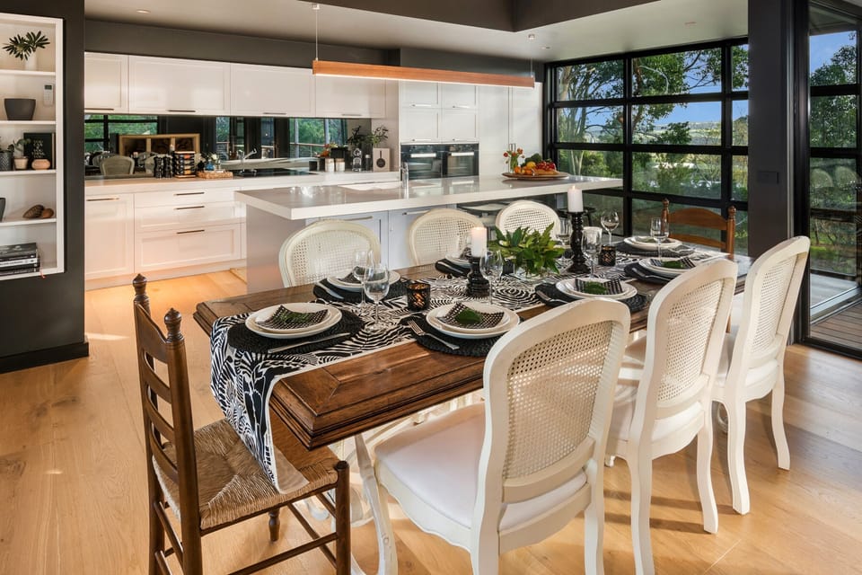 Entertainers Kitchen and Dining Area