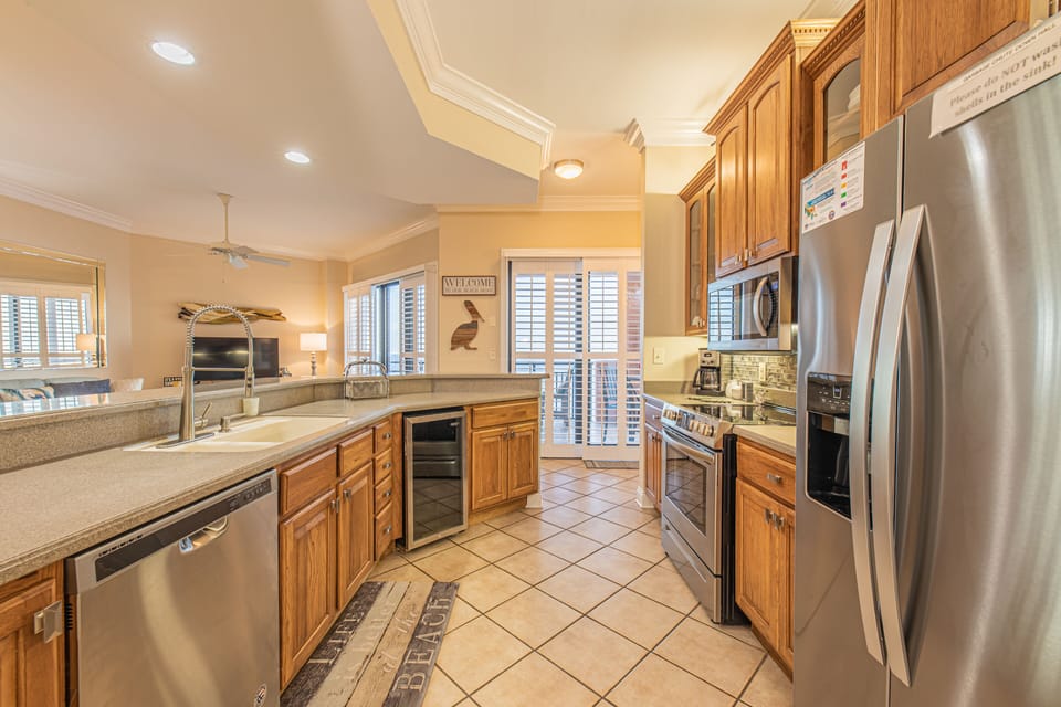 All new stainless appliances, large kitchen