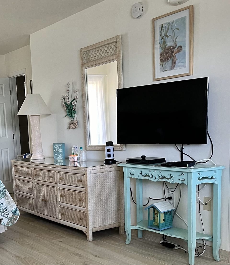Full Size Dresser and LED TV