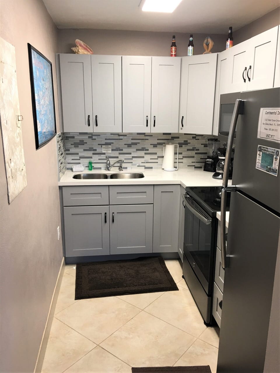 Updated Fully Equipped Kitchen