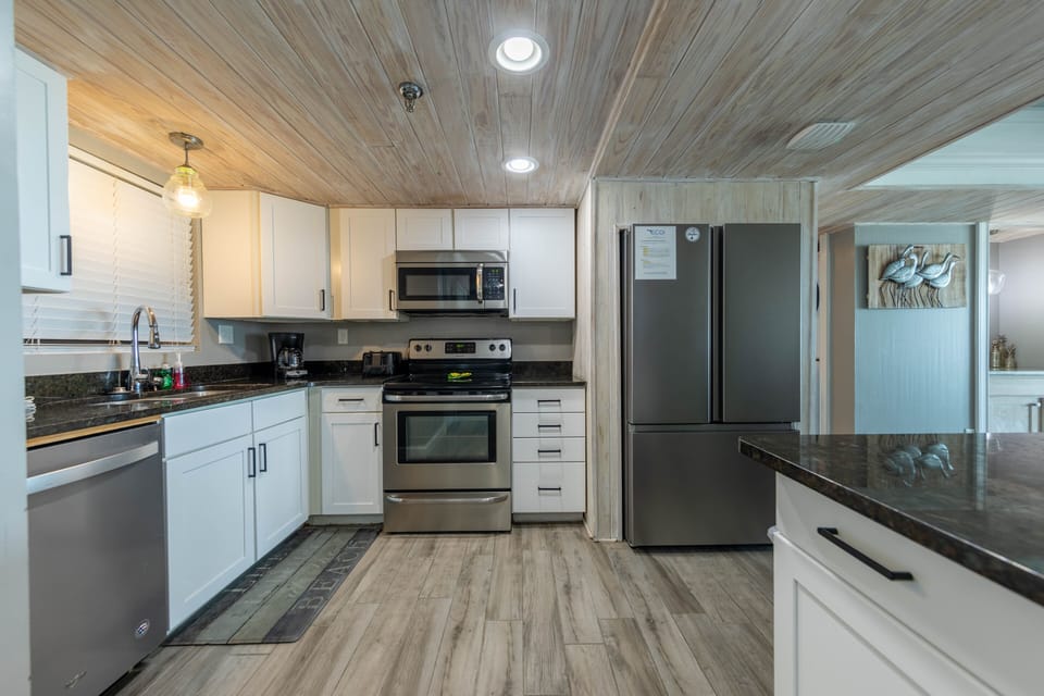 Fully stocked kitchen