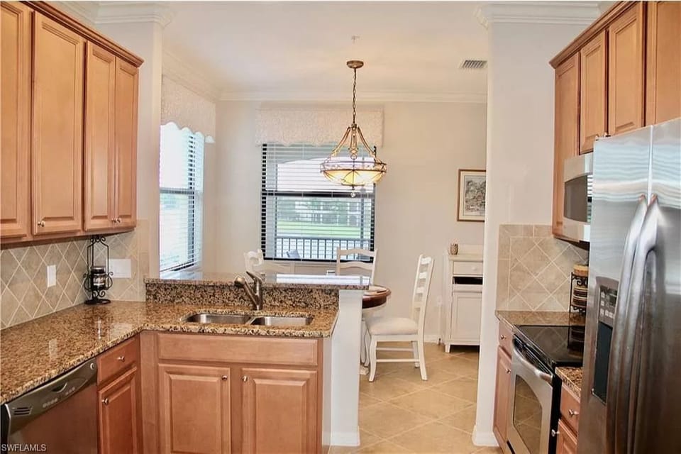 Spacious kitchen