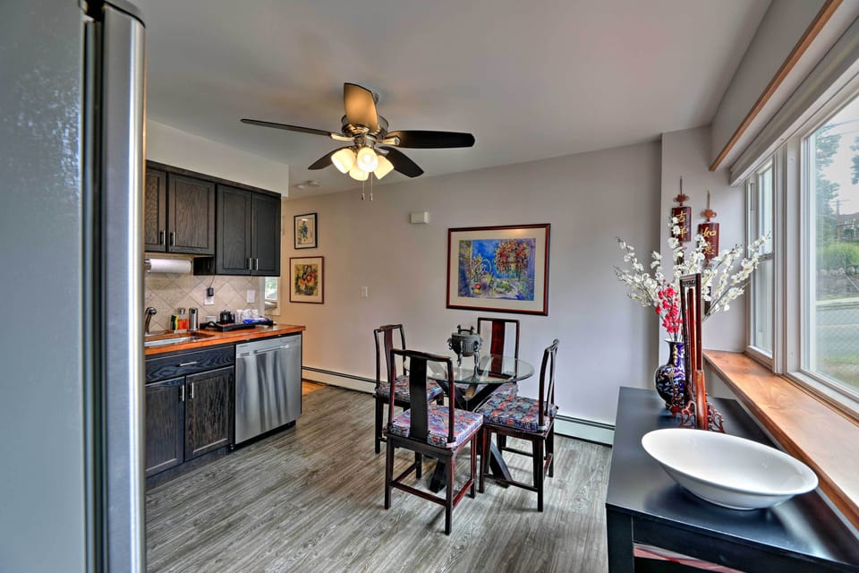 Fully Equipped Kitchen | Keurig Coffee Maker | Dishwasher
