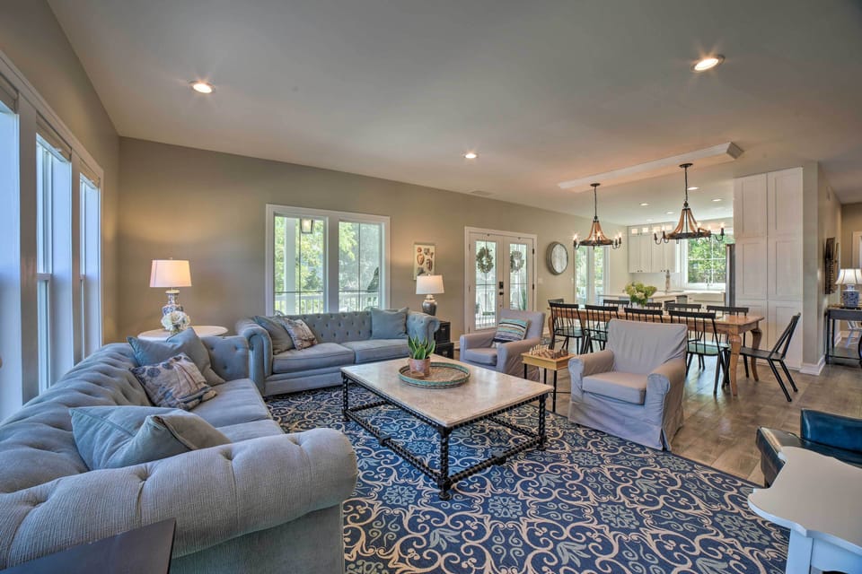 Michigan City Vacation Rental | 5BA | 4.5BR | 4,086 Sq Ft | Stairs Required