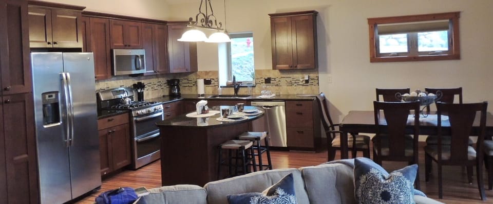 Open kitchen 