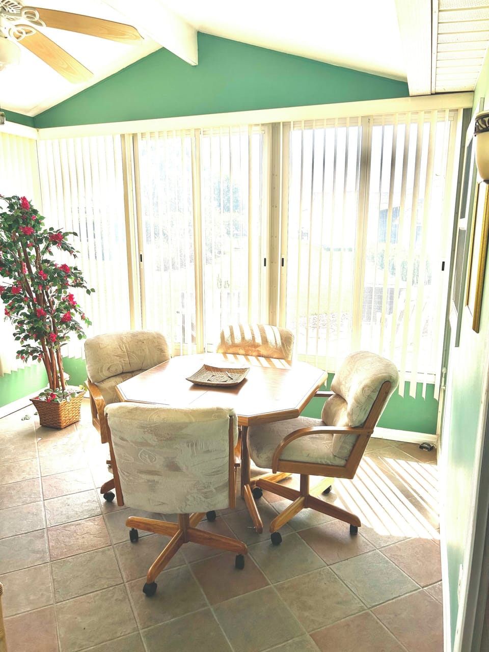 Extra table for games.