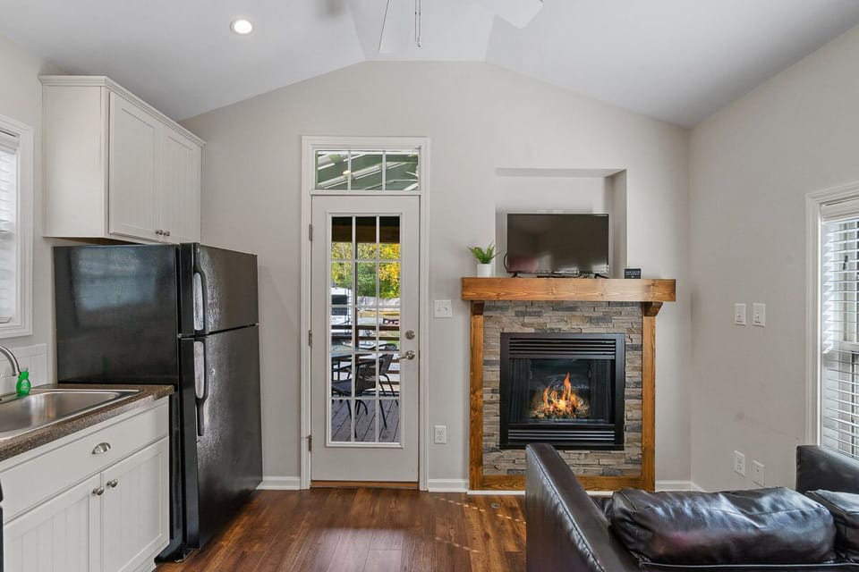 Algonquin cottage living area/kitchen