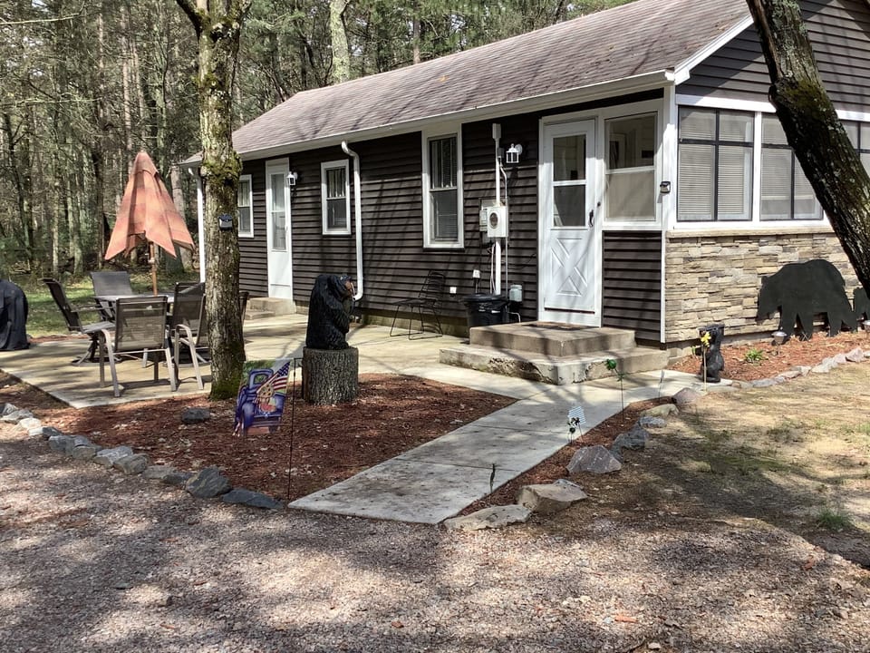 Patio with table and chairs