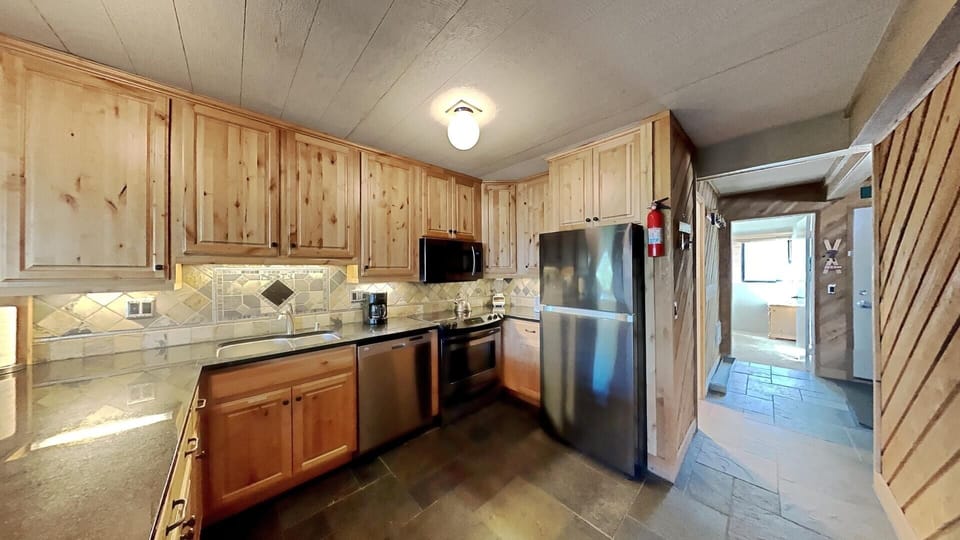 Spacious and Fully-Equipped Kitchen