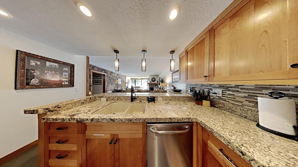 Completely Remodeled Custom Kitchen